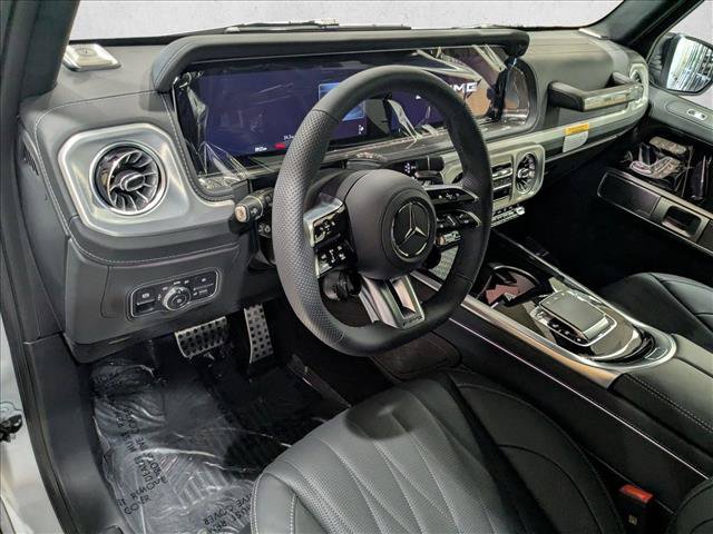 New 2026 Mercedes-Benz G 63 AMG 4MATIC image 3