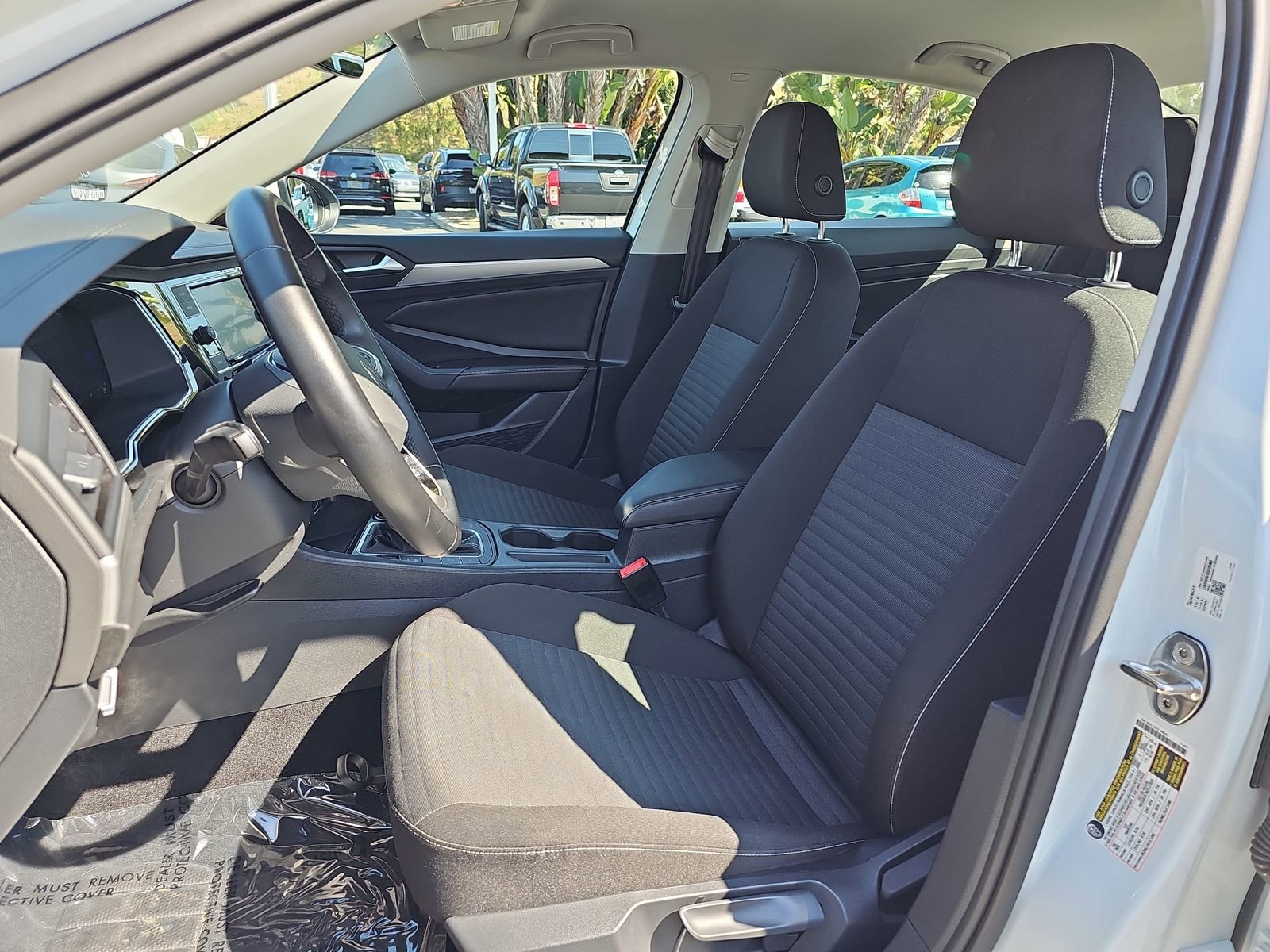 Used 2022 Volkswagen Jetta S image 14