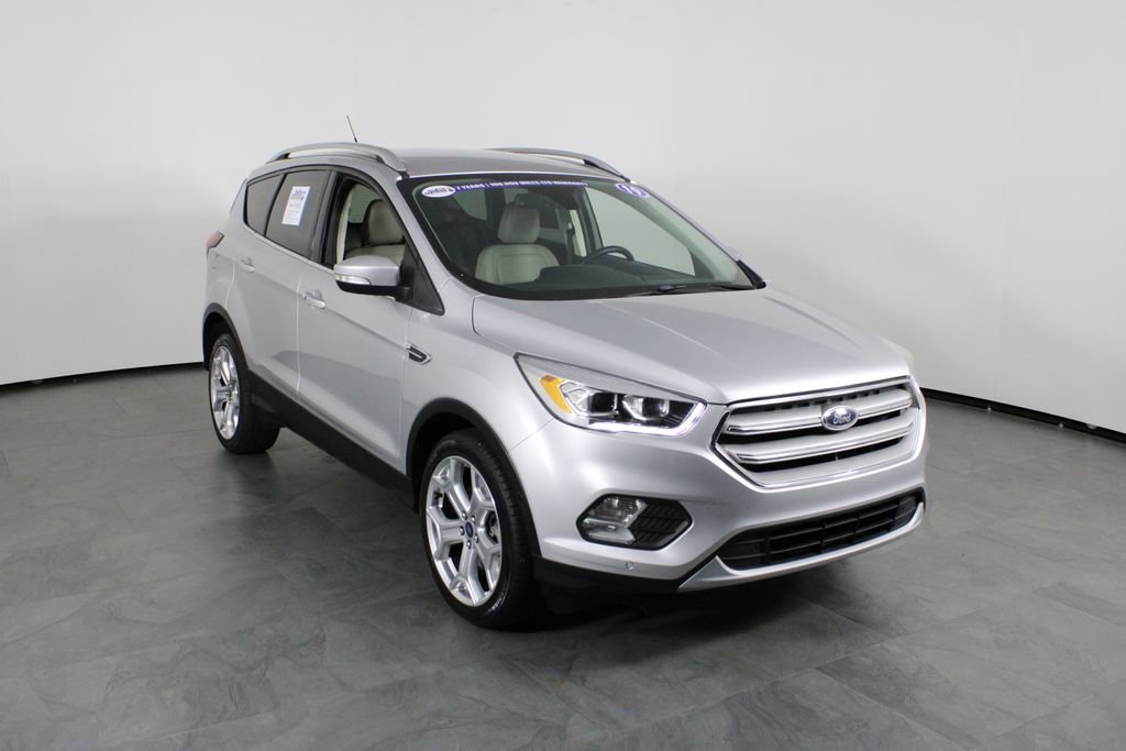 Used 2019 Ford Escape Titanium image 12