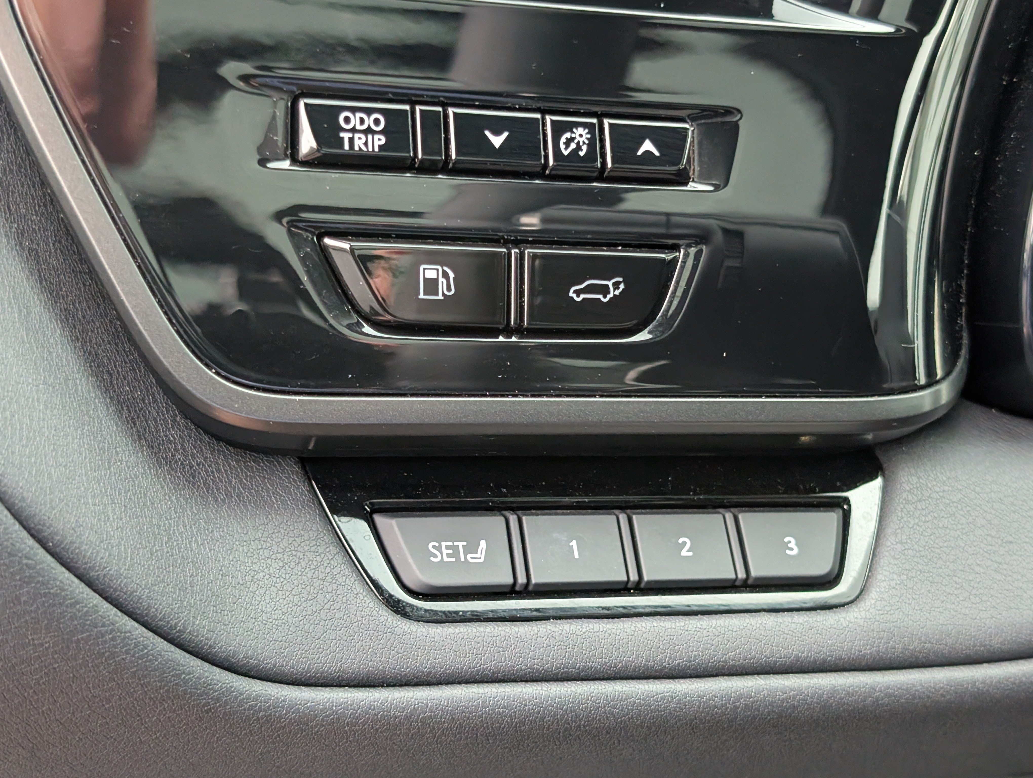 Used 2025 Lexus TX 350 FWD w/ Technology Package image 24