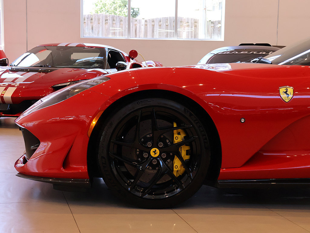 Certified 2018 Ferrari 812 Superfast RWD image 43