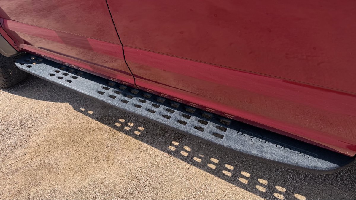 Used 2017 Ford F150 Raptor w/ Equipment Group 802A Luxury image 15