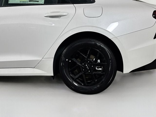 New 2025 Kia K5 LXS FWD image 29