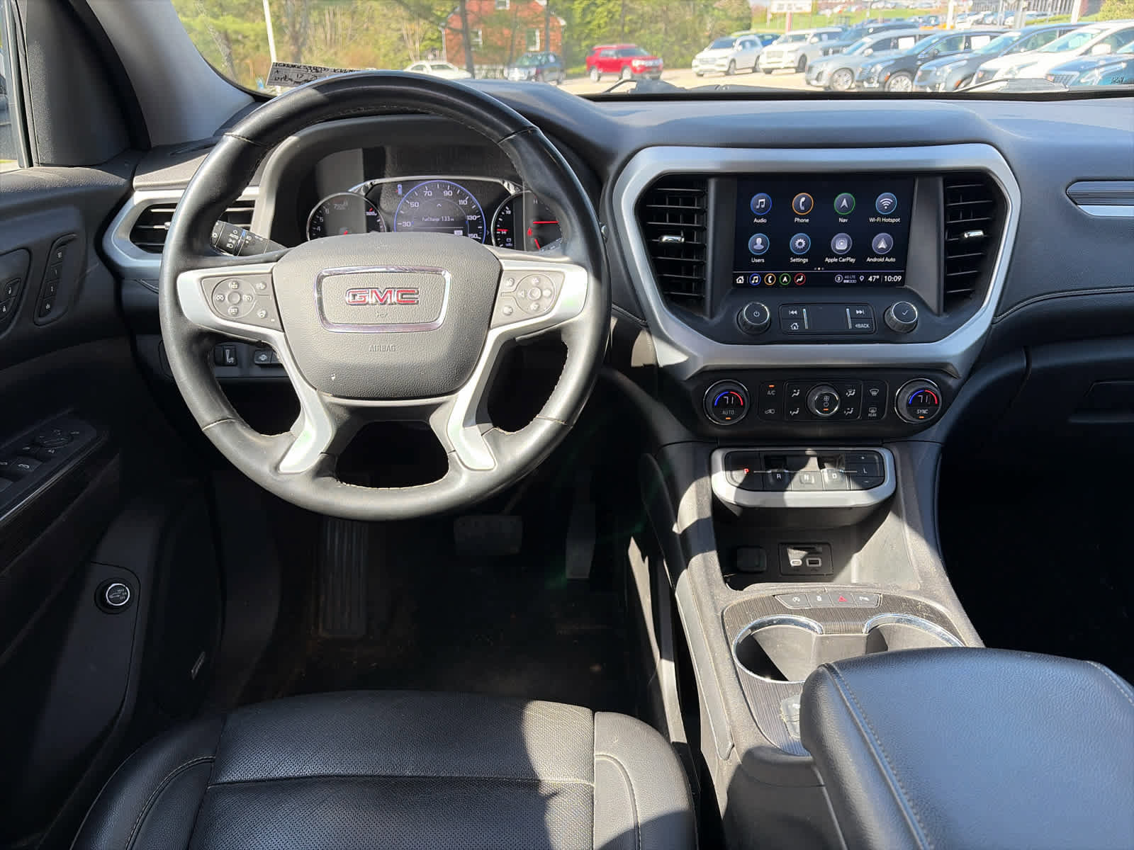 Used 2023 GMC Acadia SLT w/ Elevation Edition image 12