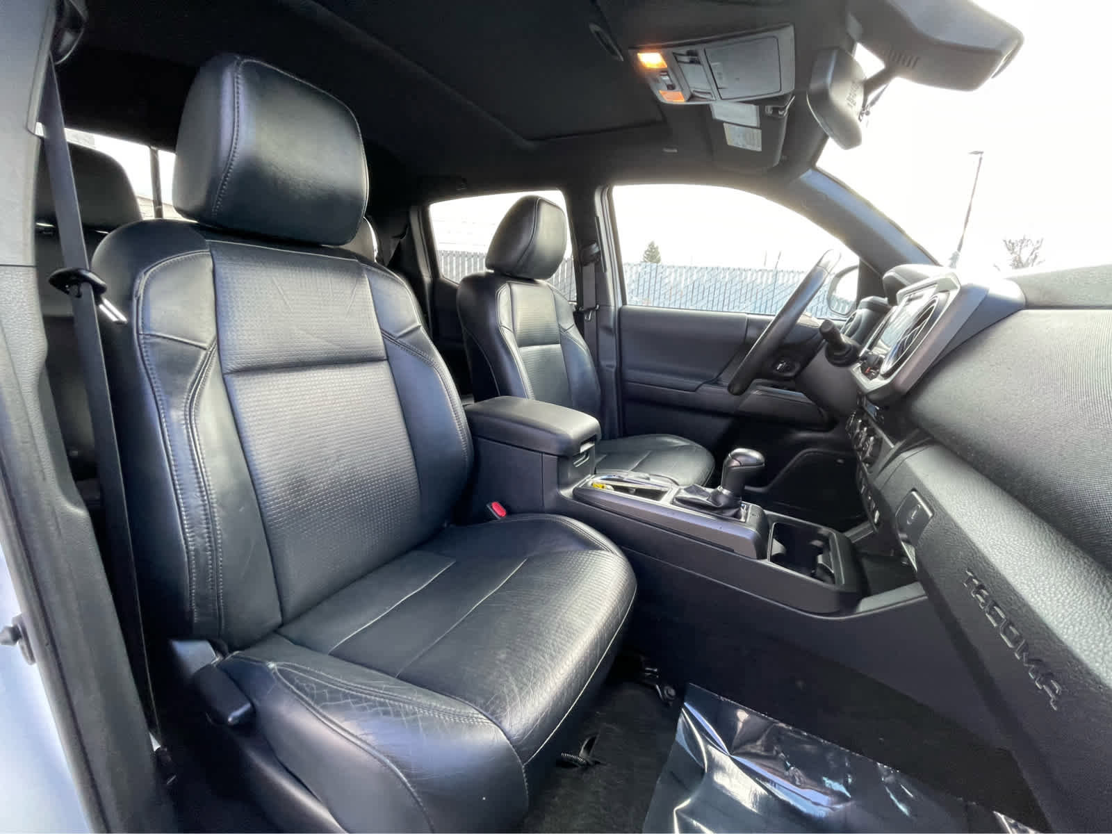 Used 2019 Toyota Tacoma TRD Sport image 29