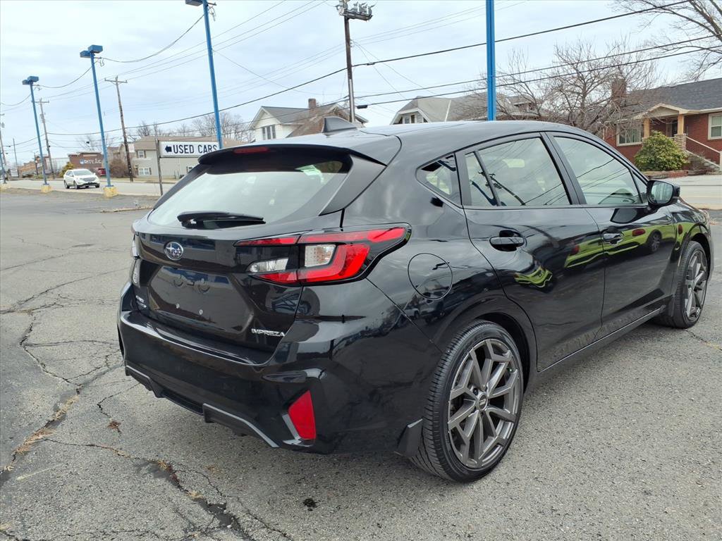 Used 2024 Subaru Impreza 2.0i Sport image 3
