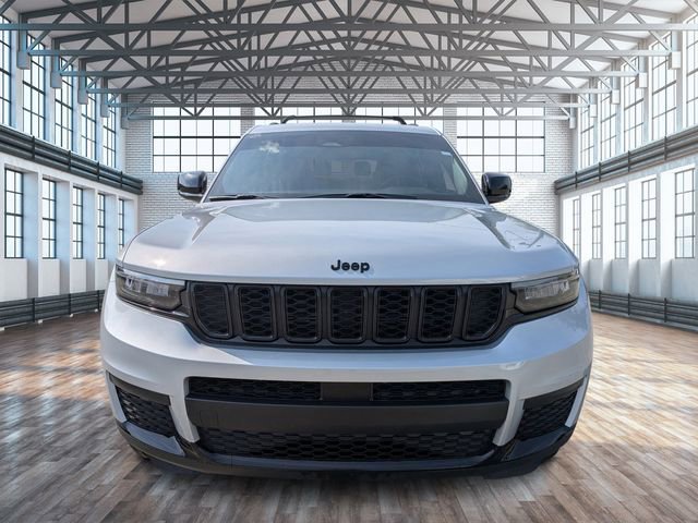 Used 2023 Jeep Grand Cherokee L Laredo image 9