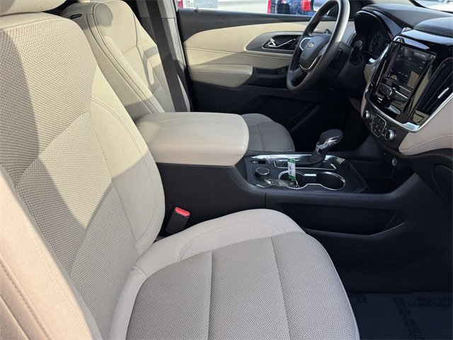 Certified 2022 Chevrolet Traverse LS image 6
