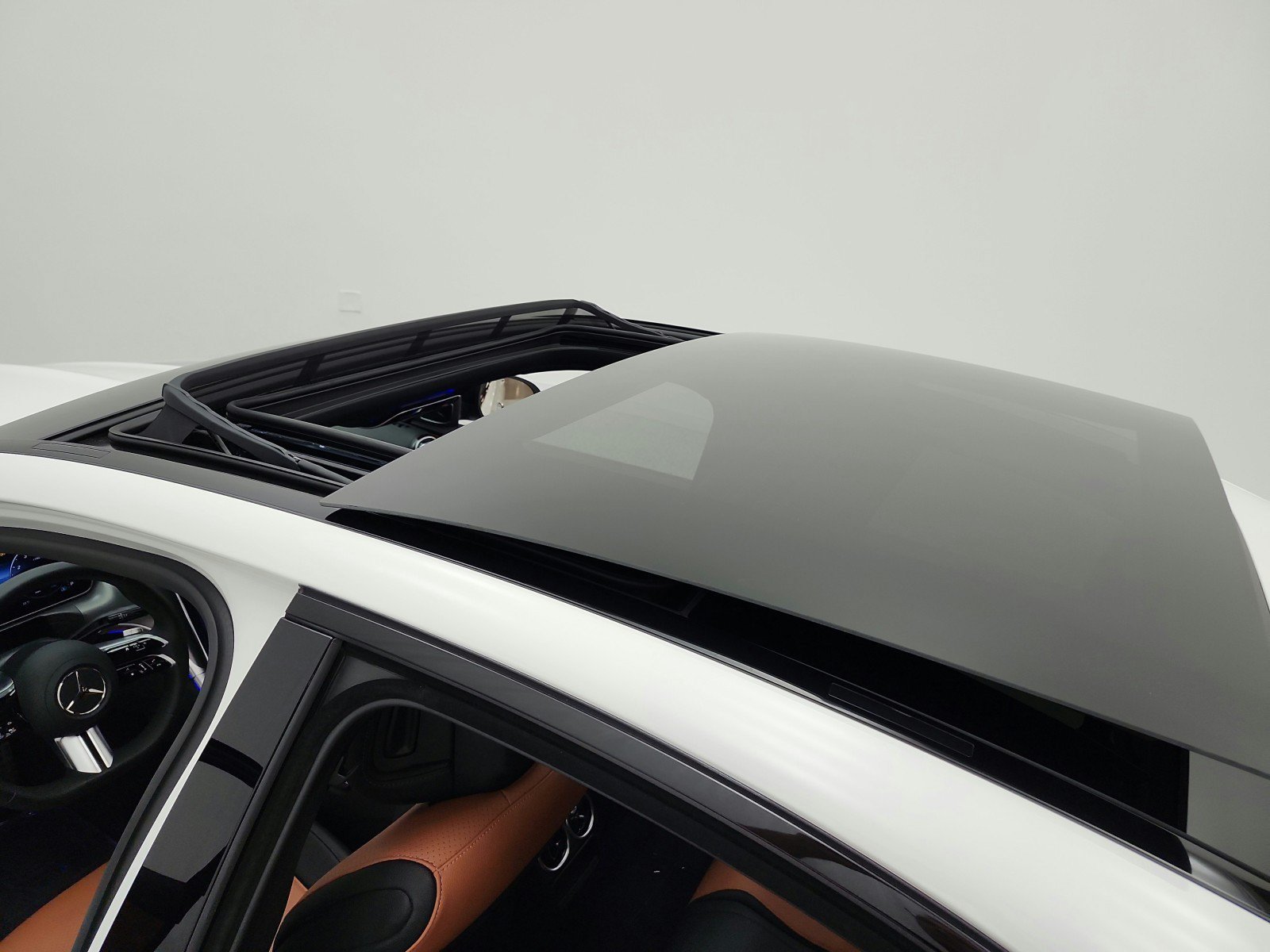 Used 2023 Mercedes-Benz C 300 Sedan image 11
