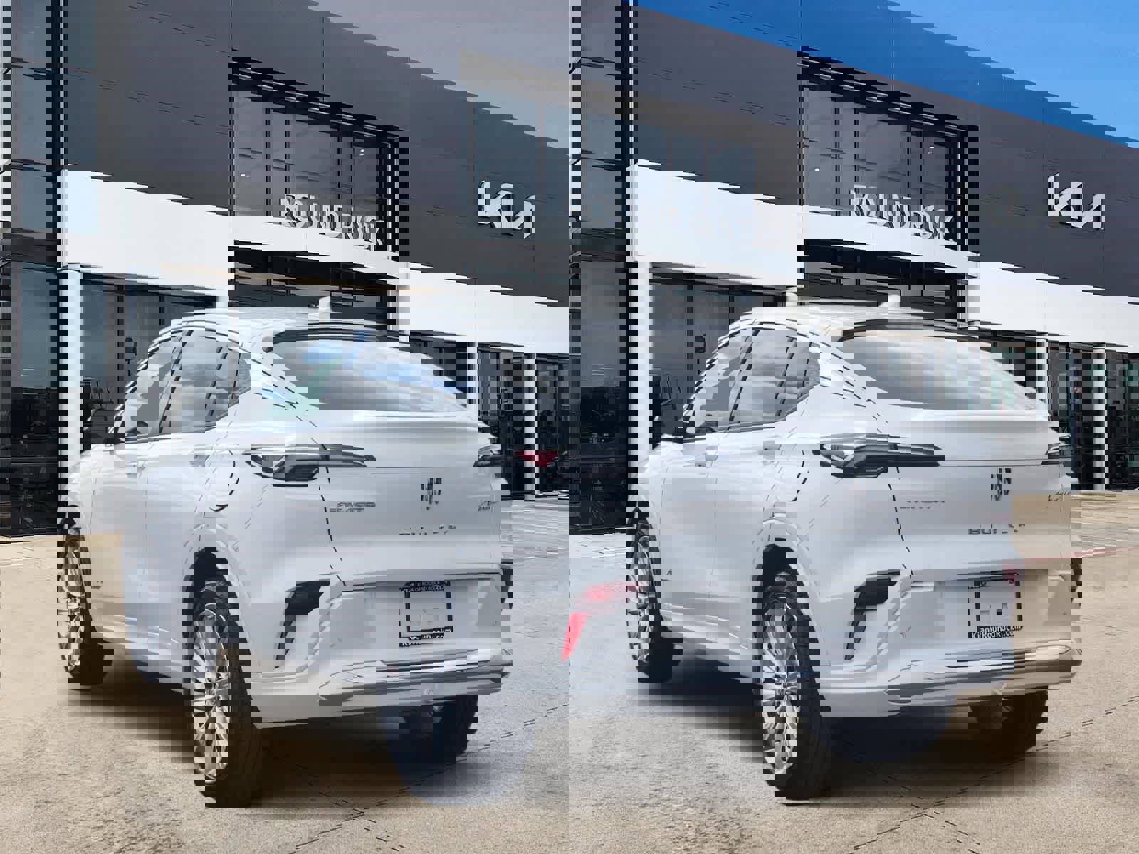 Used 2024 Buick Envista Avenir image 6