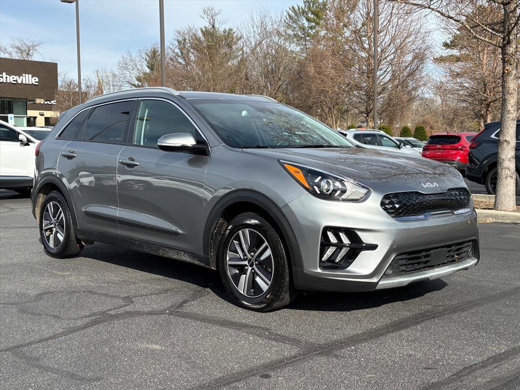 Used 2022 Kia Niro EX image 1