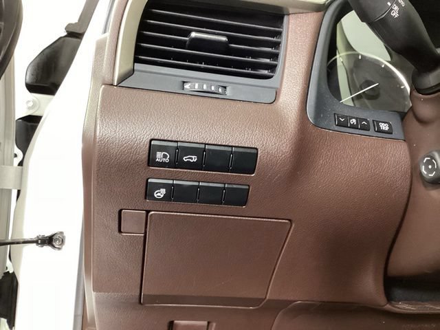 Used 2020 Lexus RX 350L Premium w/ Premium Package AWD/4WD image 12