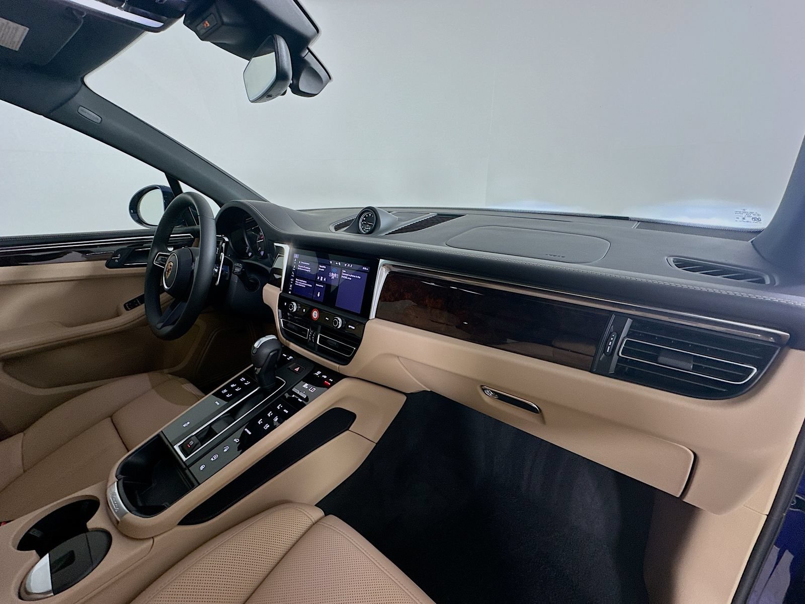 New 2026 Porsche Macan AWD/4WD image 48