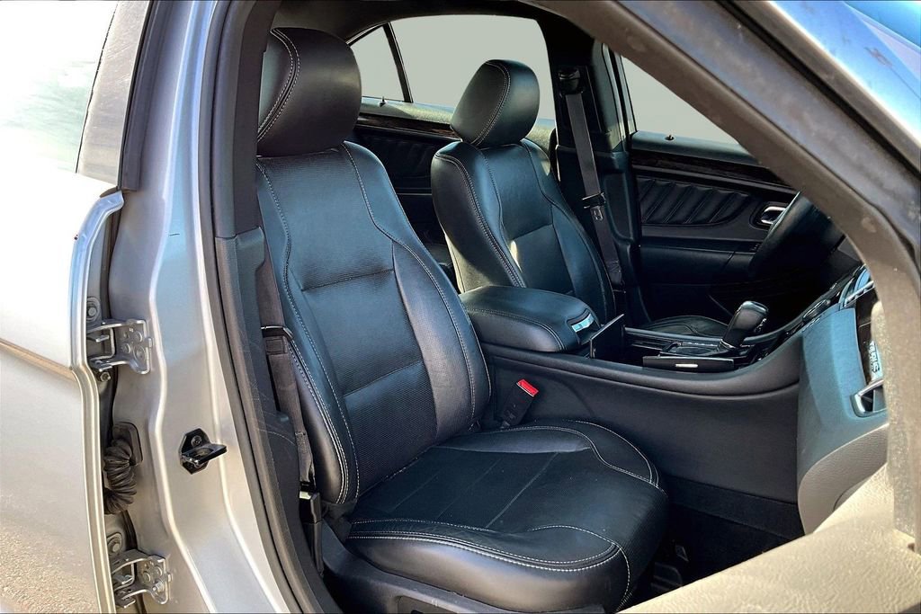 Used 2013 Ford Taurus Limited image 7