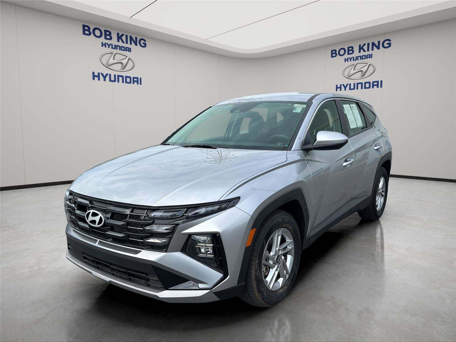 Certified 2025 Hyundai Tucson SE