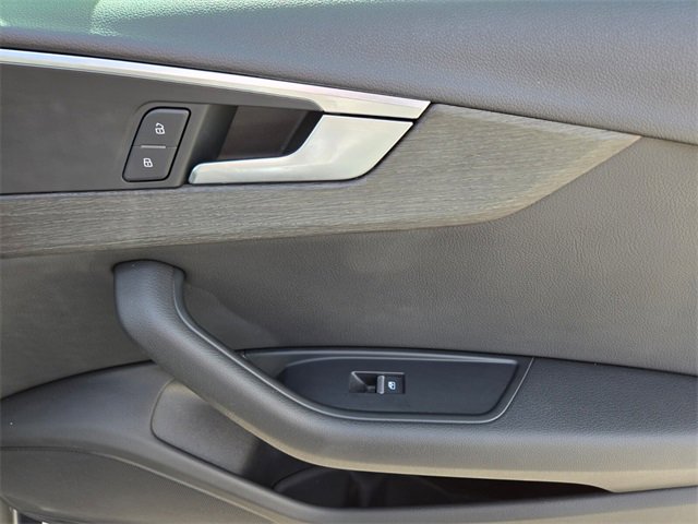 Used 2019 Audi A4 2.0T Premium image 22