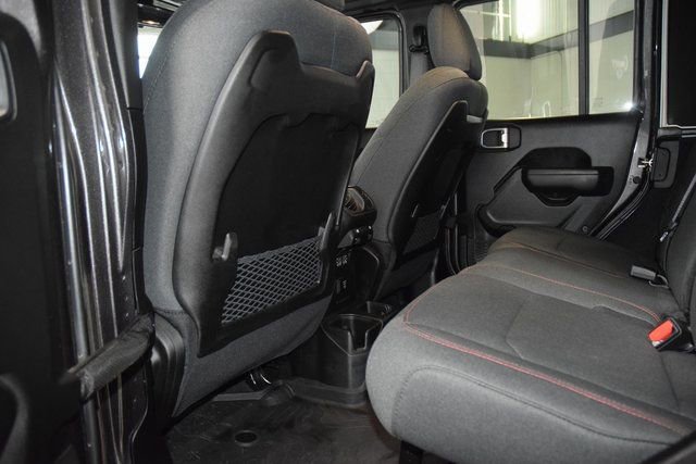 Used 2024 Jeep Wrangler Rubicon w/ Convenience Group image 39