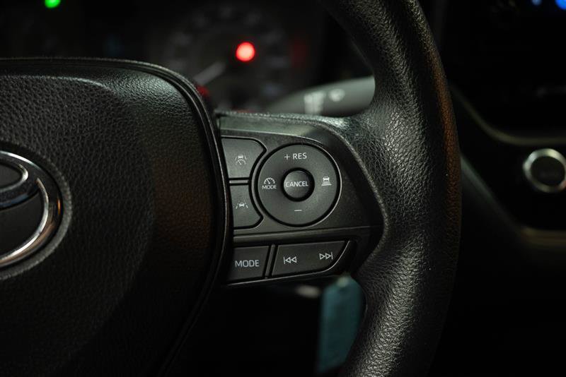 Used 2024 Toyota Corolla LE FWD image 24