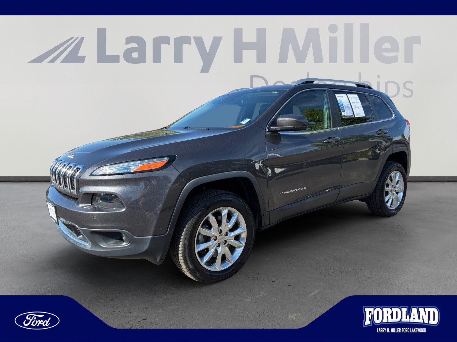 Used 2016 Jeep Cherokee Limited w/ Luxury Group AWD/4WD image 1
