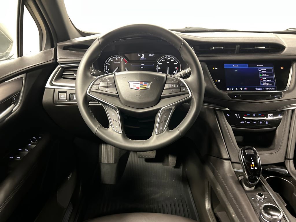 New 2026 Cadillac XT5 Luxury w/ LPO, Floor Liner Package AWD/4WD image 18