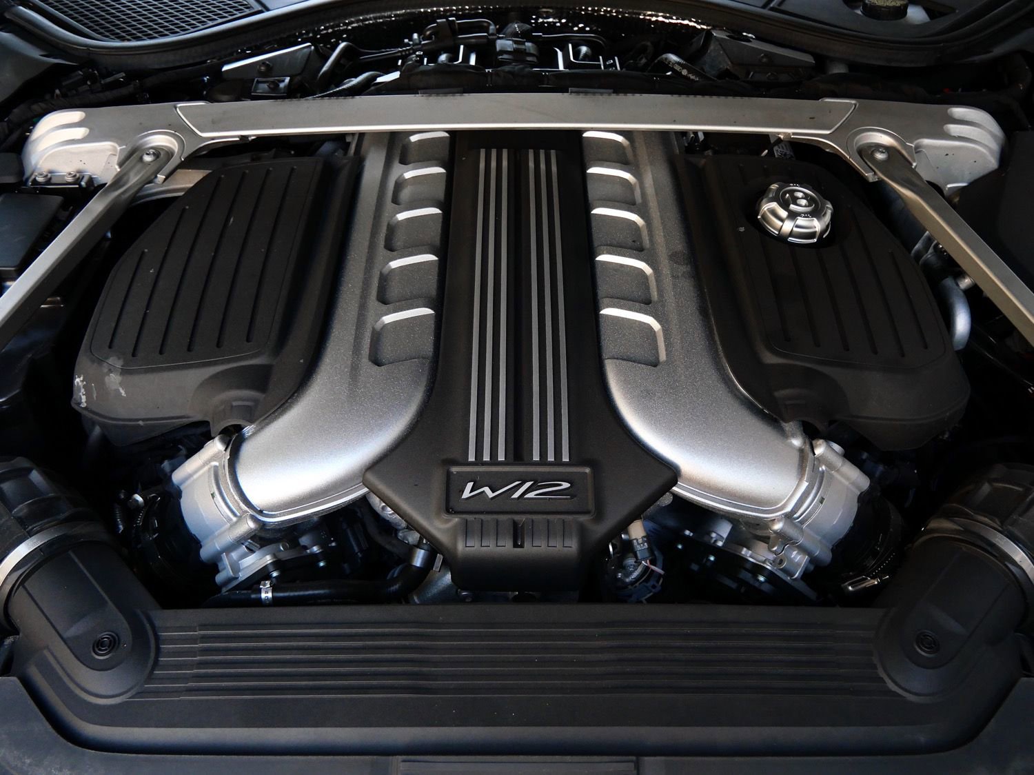 Used 2023 Bentley Continental GT Speed image 29