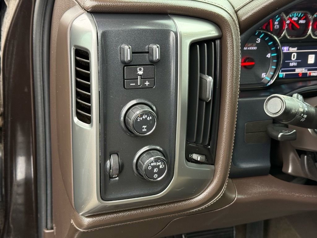 Used 2018 Chevrolet Silverado 2500 LTZ w/ Duramax Plus Package image 16