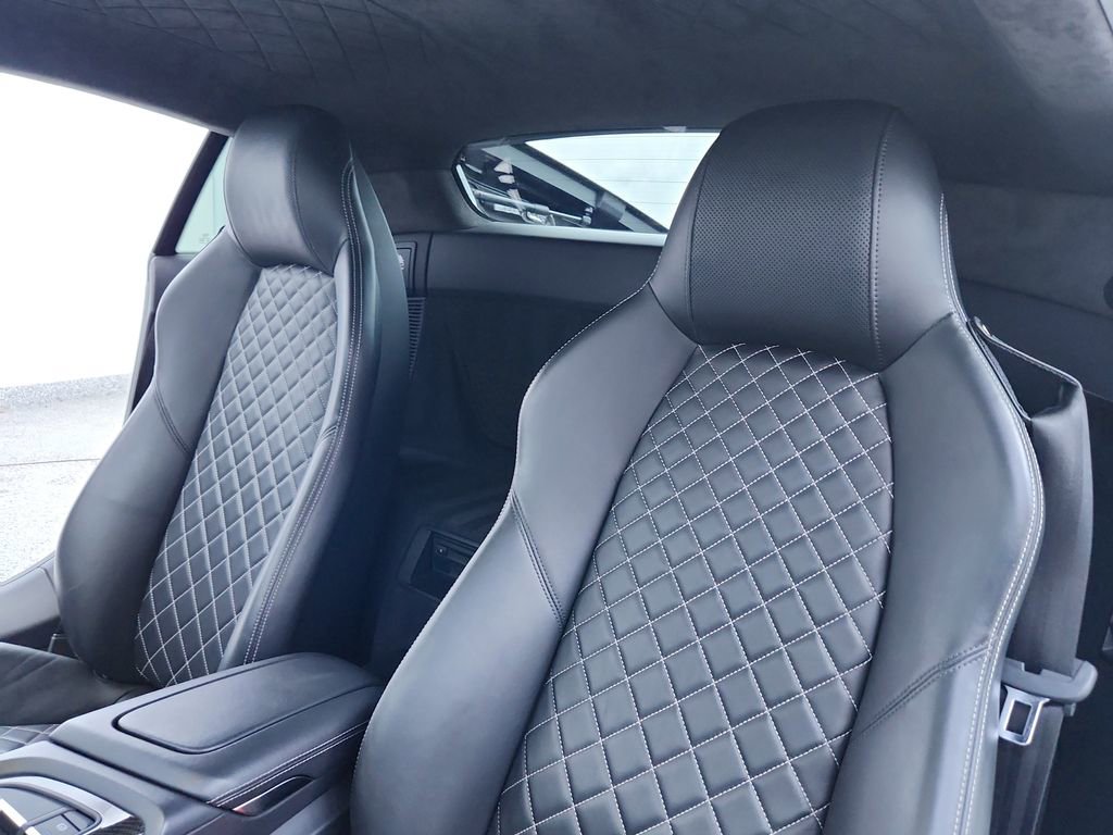 Used 2018 Audi R8 V10 plus image 20