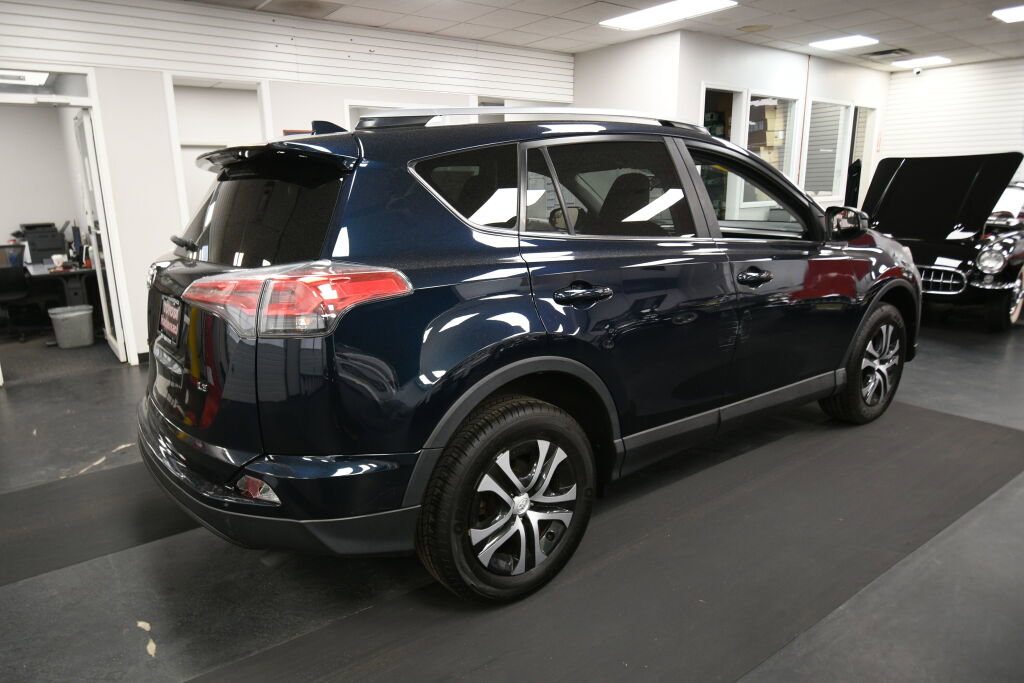 Used 2017 Toyota RAV4 LE w/ All Weather Liner Package FWD image 7