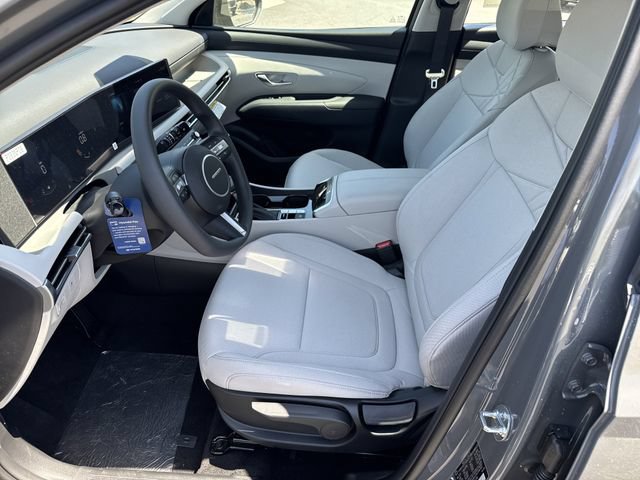 New 2026 Hyundai Tucson SE FWD image 11
