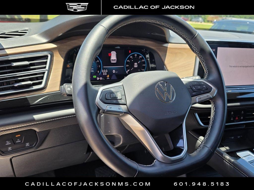 Used 2025 Volkswagen Atlas SE FWD image 9