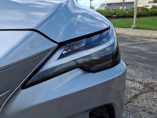 Used 2025 Lexus RX 350 AWD image 9