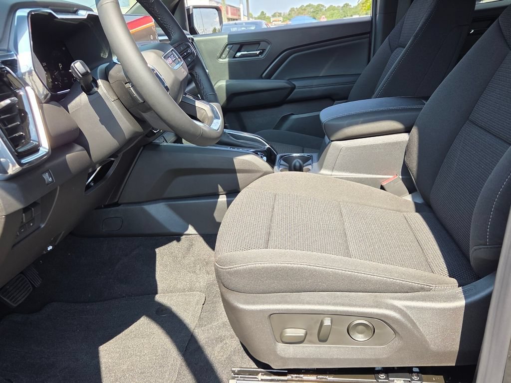 New 2026 GMC Canyon Elevation w/ Convenience Package RWD image 4