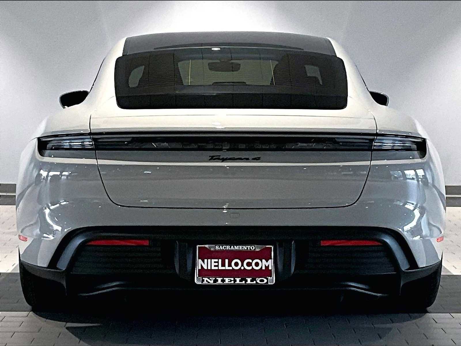 New 2026 Porsche Taycan image 6