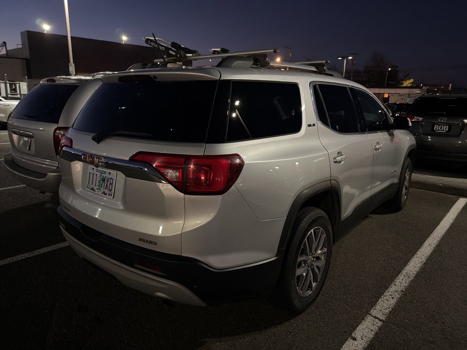 Used 2019 GMC Acadia SLE image 37