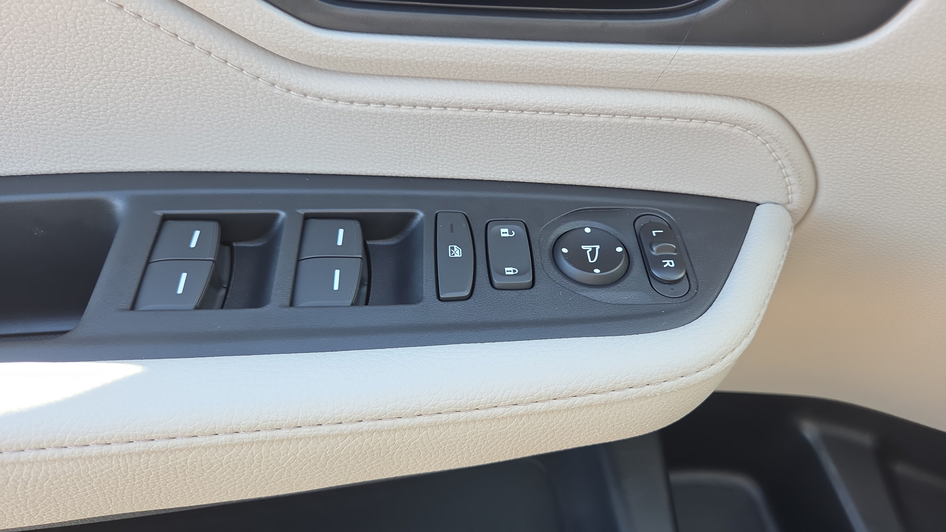 New 2026 Honda Odyssey EX-L image 32