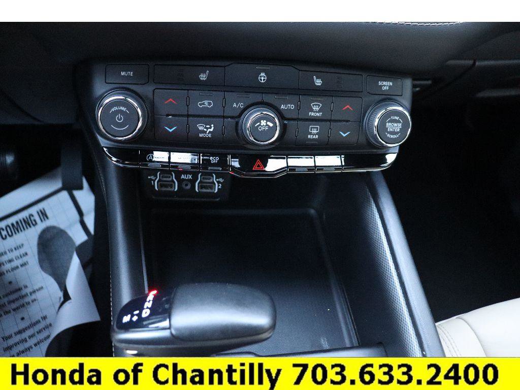 Used 2022 Dodge Durango GT image 15