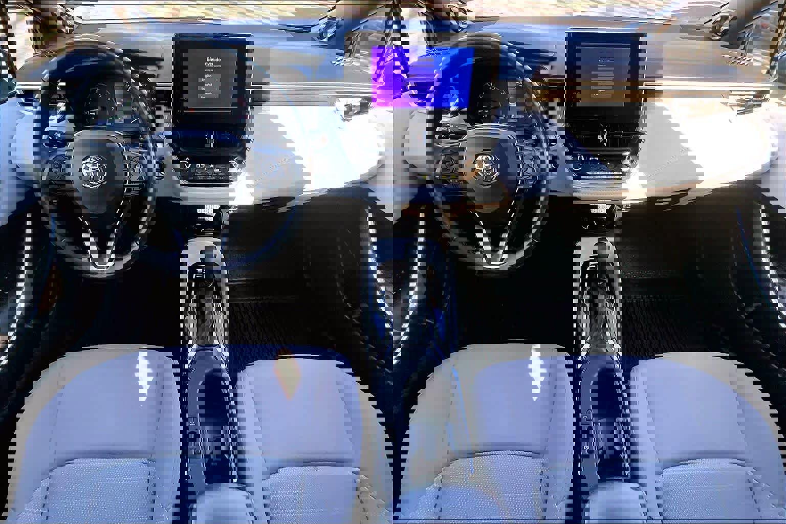 Certified 2023 Toyota Corolla SE w/ SE Premium Package image 15