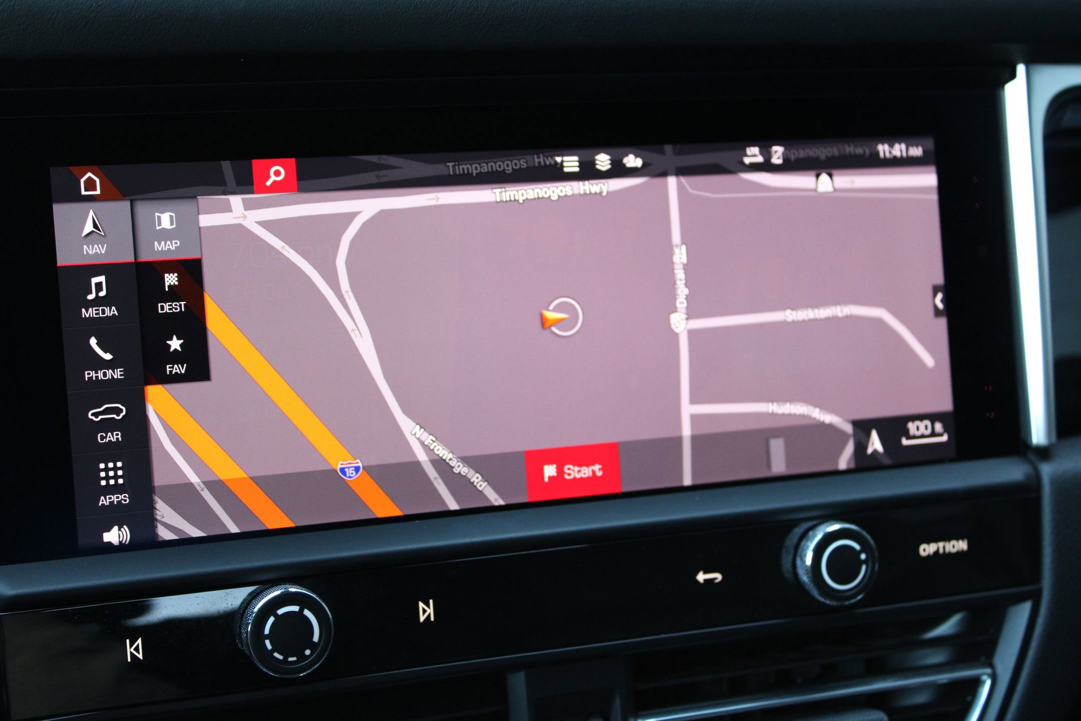 Used 2023 Porsche Macan Turbo image 19