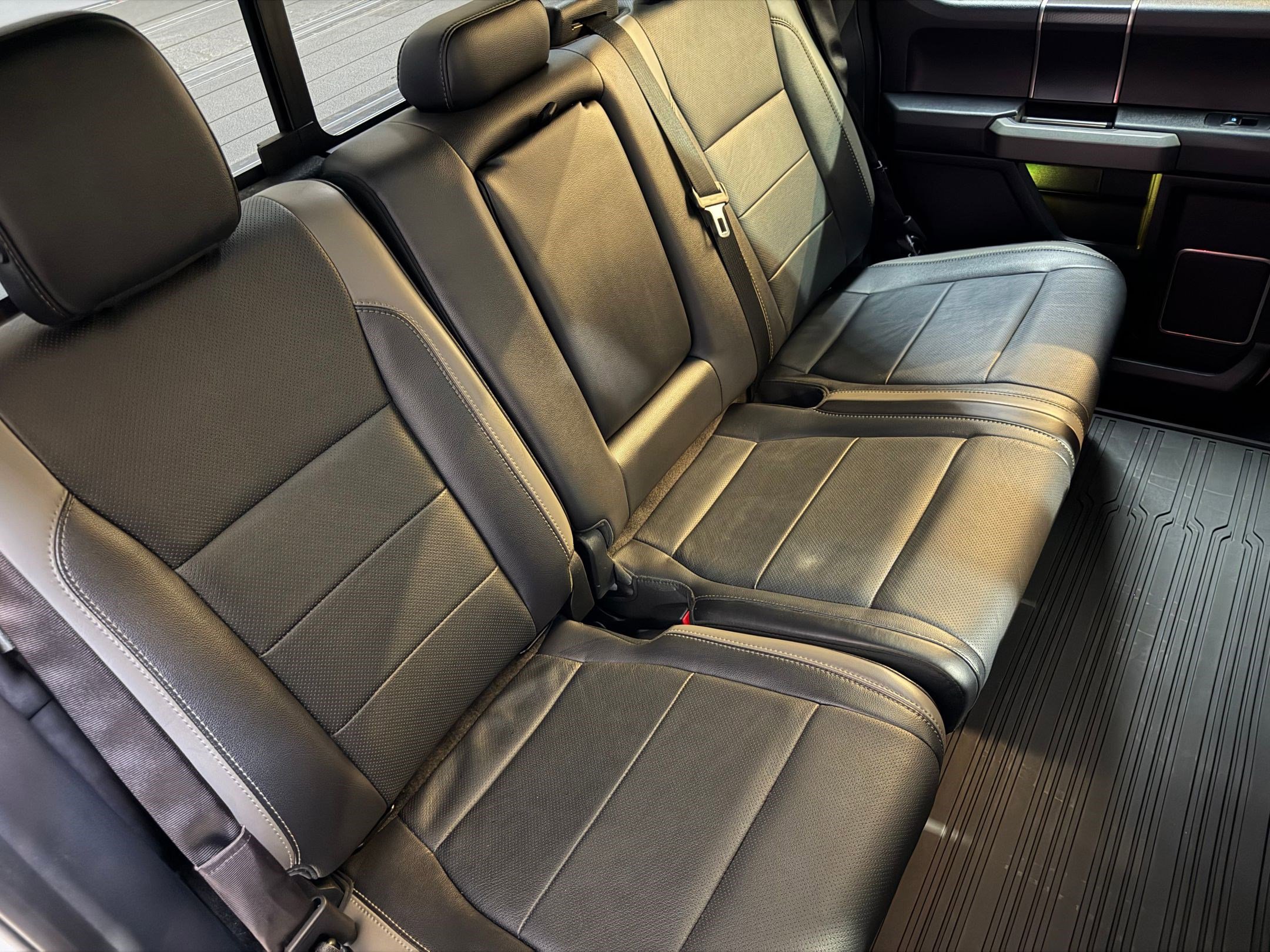 Used 2017 Ford F150 Raptor w/ Equipment Group 802A Luxury AWD/4WD image 49