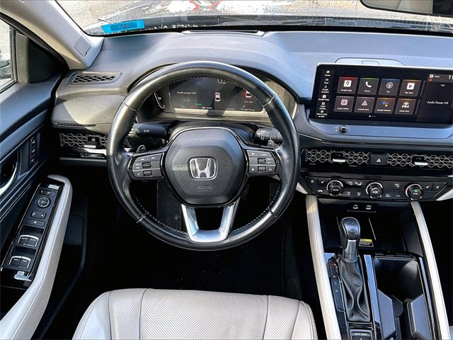 Used 2023 Honda Accord Touring image 5