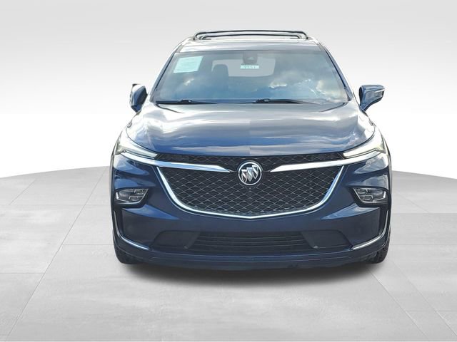 Used 2023 Buick Enclave Avenir w/ Avenir Technology Package image 2
