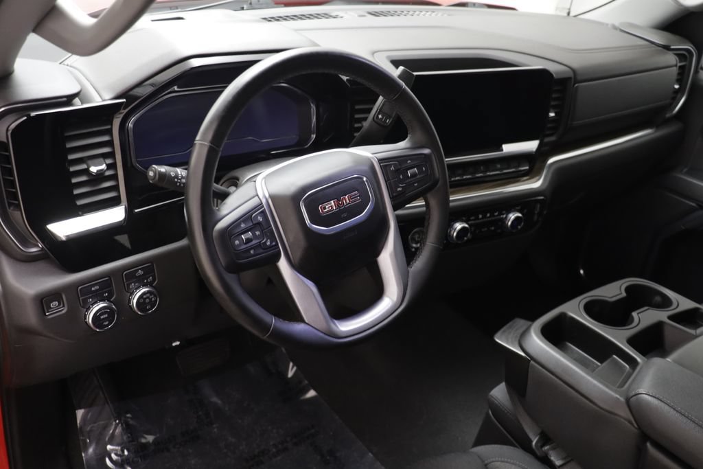 Used 2024 GMC Sierra 1500 Elevation AWD/4WD image 7