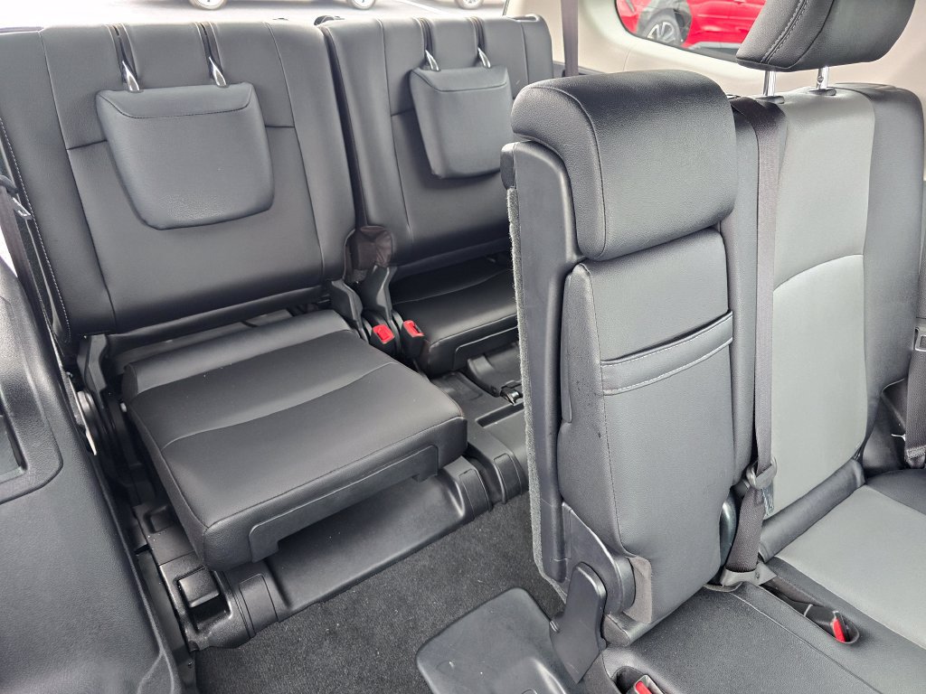 Used 2023 Toyota 4Runner SR5 Premium w/ Moonroof Package AWD/4WD image 16