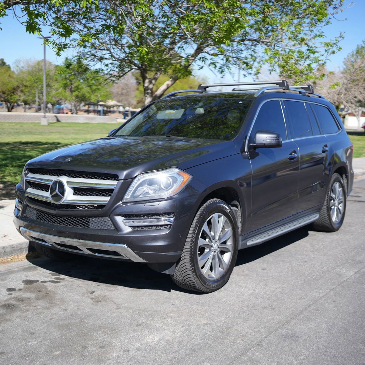 Used 2015 Mercedes-Benz GL 320 BlueTEC 4MATIC image 1