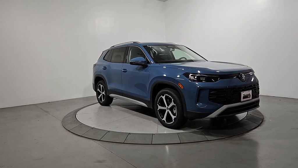 New 2026 Volkswagen Tiguan SE image 7