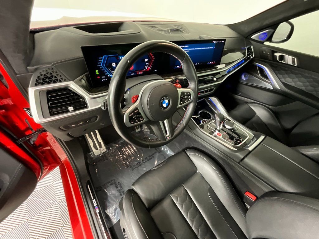 Used 2025 BMW X6 M Competition w/ Executive Package image 15