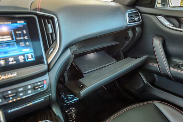 Used 2019 Maserati Ghibli S image 36
