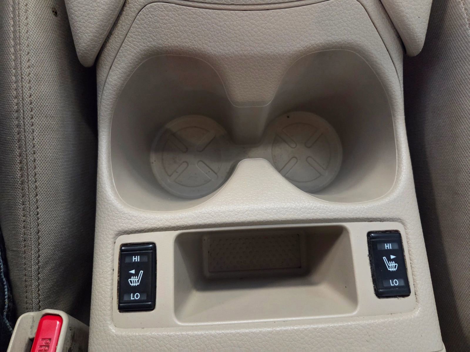 Used 2017 Nissan Rogue SV w/ SV Premium Package image 33