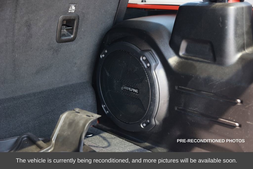 Used 2023 Jeep Wrangler Unlimited w/ 8.4" Radio Group image 39
