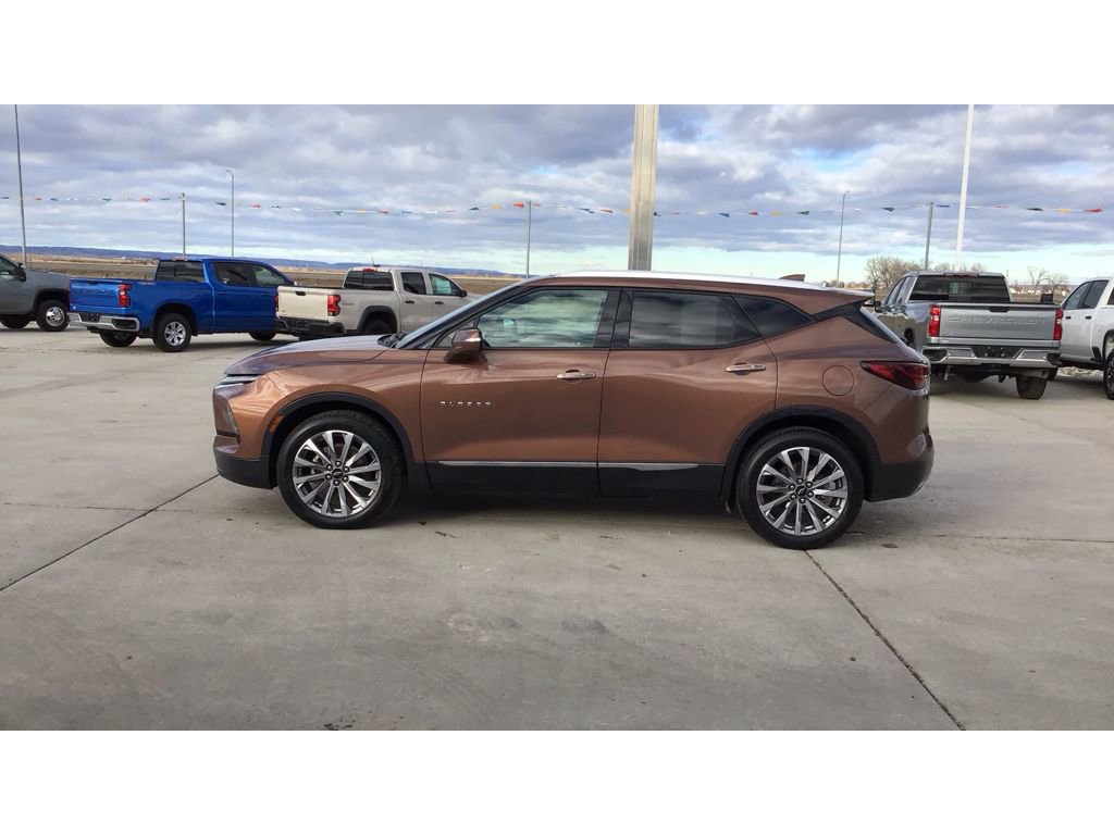 Used 2024 Chevrolet Blazer Premier w/ Driver Confidence II Package image 2